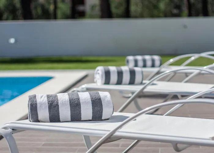 别墅 Do Moinho Ii *